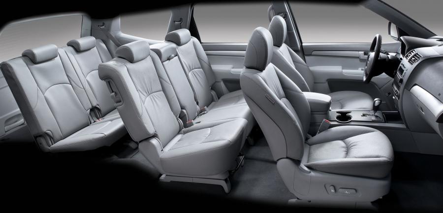  Kia Borrego 2009 года  (фото 126 из 345)